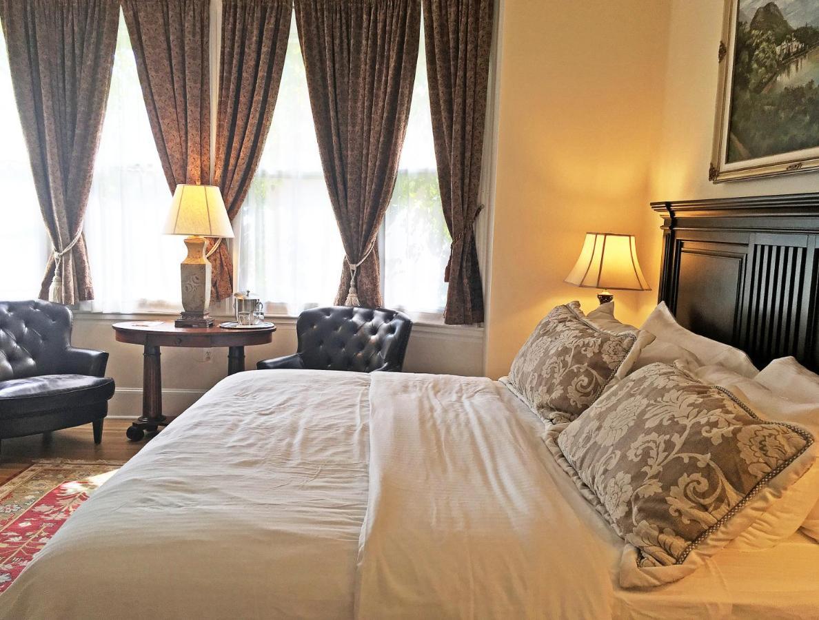 Morris House Hotel